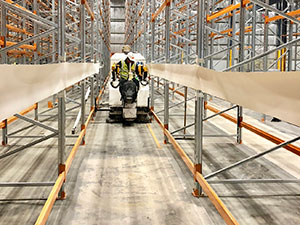 Grinding the floor with the CoGri Laser Grinder®